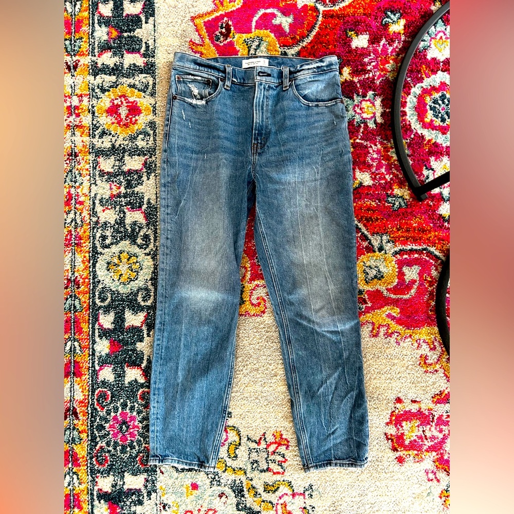 Abercrombie | High Waist Mom Jeans